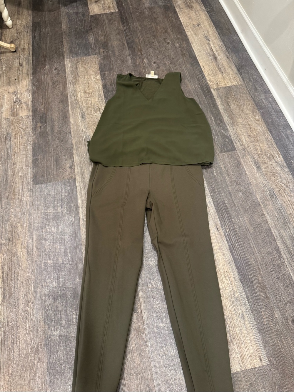 Michael Kors Olive Green Sleeveless Top & Skinny Pants Set